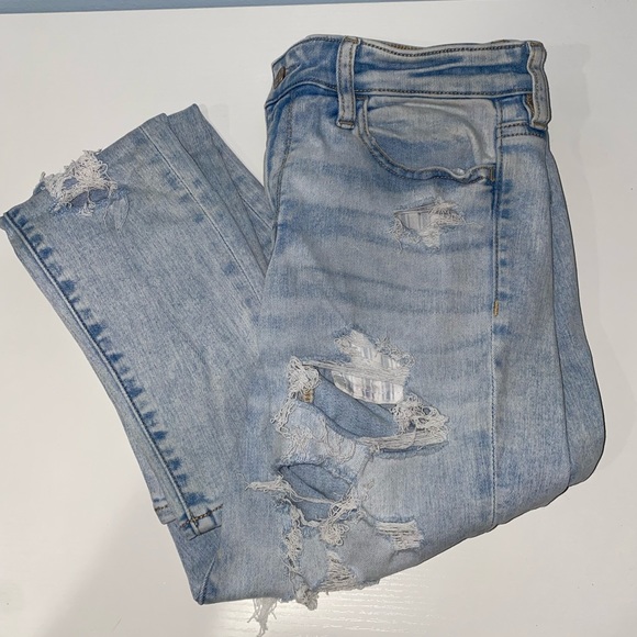 Distressed American Eagle Jeans - Picture 2 of 12
